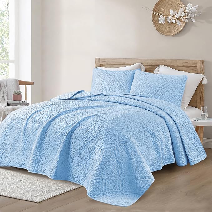 Exclusivo Mezcla King Quilt Set, Light Blue | Lightweight Soft Bedspreads - Image 2
