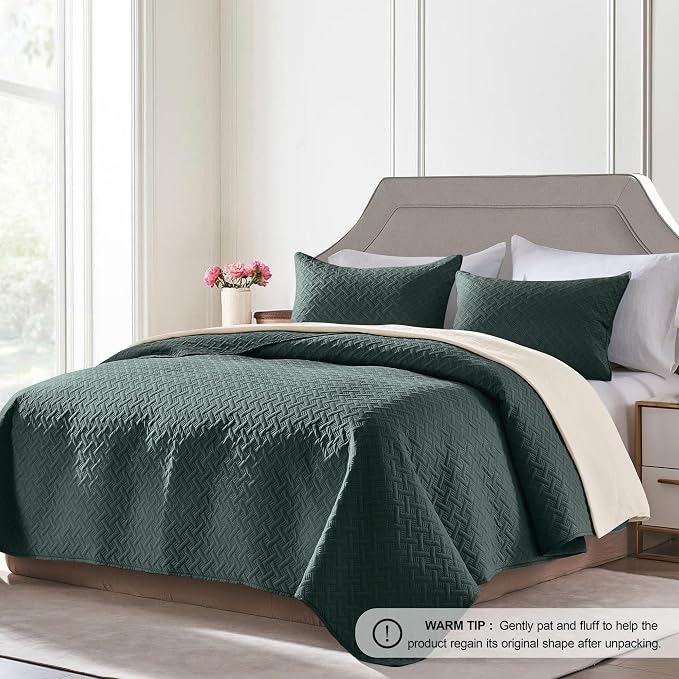 FLYMME Quilts Queen Size, Lightweight Forest Green Bedspreads, Basket Weave - Image 2