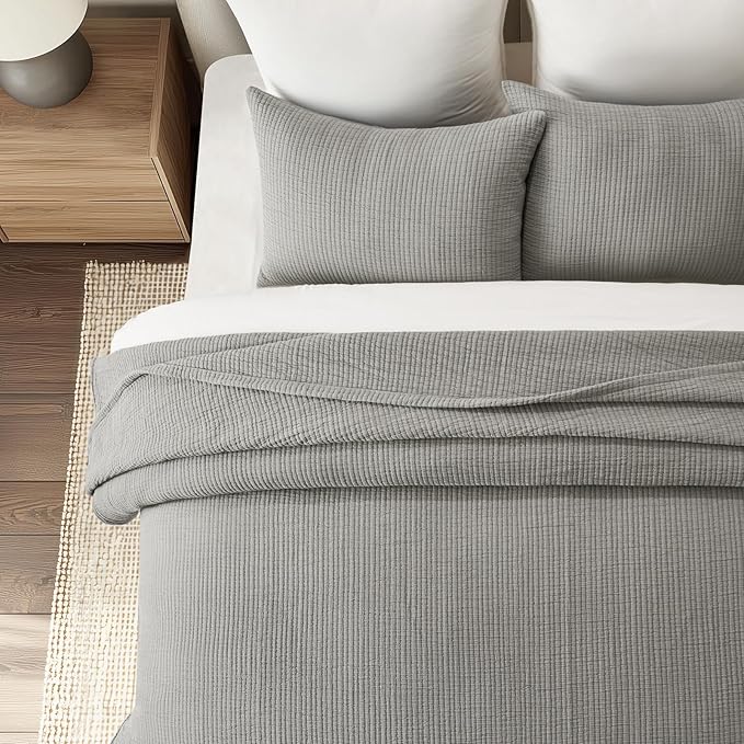 EVERGRACEHOME Cotton Gauze Matelassé Coverlet, King Size, Fog Gray | Ultra Soft - Image 2