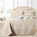 akkialla Twin Size Quilt Bedding Set, Modern Style Geoetric Pattern Coverlet Set by akkialla