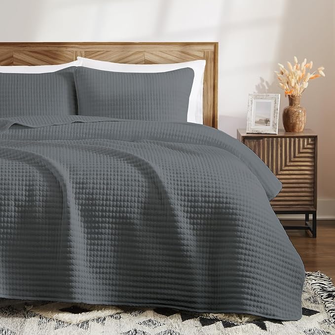 Queen Quilt-Lightweight Bedspreads Grey Queen Size Quilt Bedding Set | Soft - Image 8