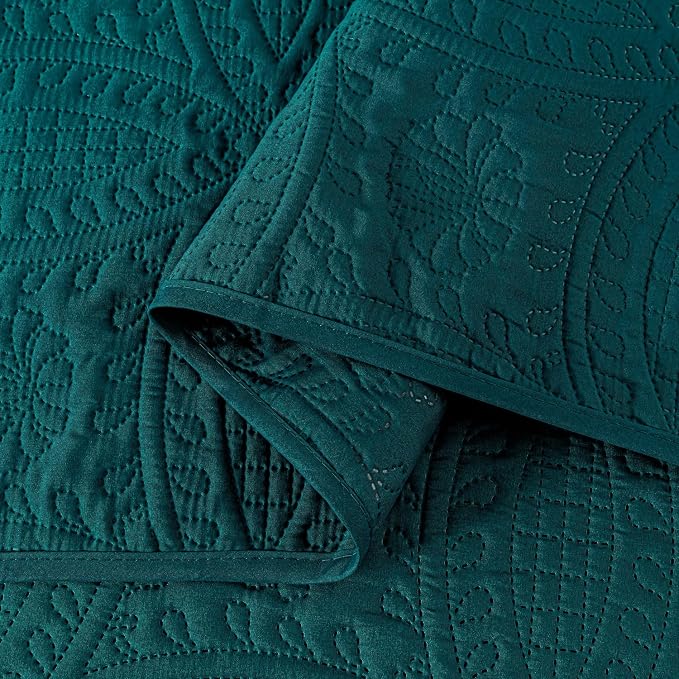 Chezmoi Collection Austin 3-Piece Oversized Bedspread Coverlet Set | Oversized - Image 7