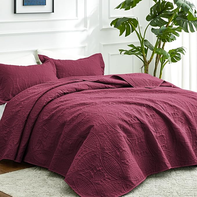 Love's cabin California King Size Quilt Bedding Set Burgundy Bedspreads - Image 2
