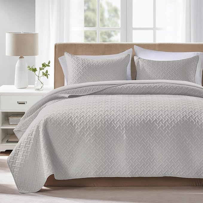 FLYMME Light Grey Twin Quilt Bedding Set Thin Lightweight Bedspreads, Soft by FLYMME