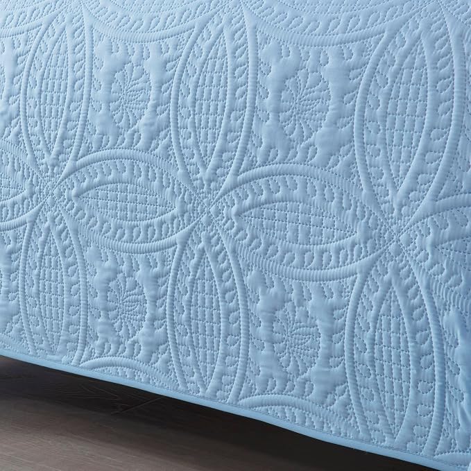 Chezmoi Collection Austin 3-Piece Oversized Bedspread Coverlet Set - Image 3