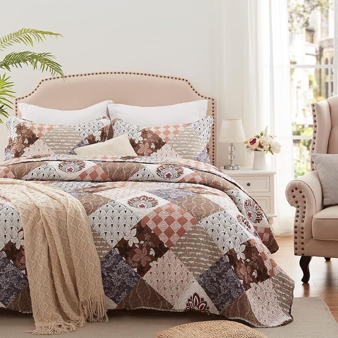 King Size Quilt Set 3 Pieces Lightweight Reversible Bedspread-98''x106'' Soft - Image 3