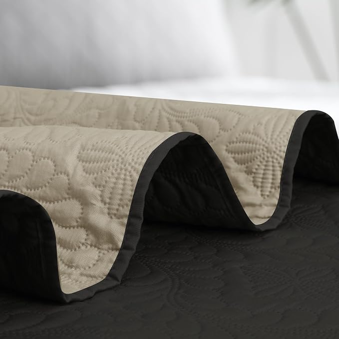 Easy-Going Reversible Quilt Set Full/Queen, Bedspread - Image 7