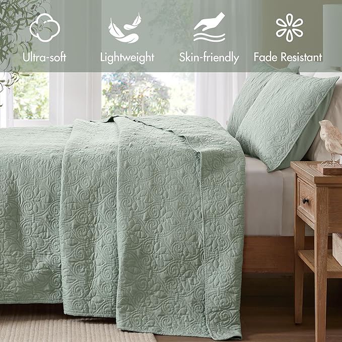 Madison Park Queen Quilt Bedding Set, Cottage-Inspired Damask, Classic Stitch - Image 2