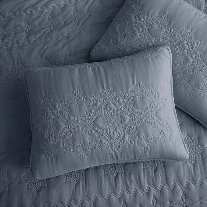 B2EVER Boho Blue Quilt King Size Bedding Sets - Image 4