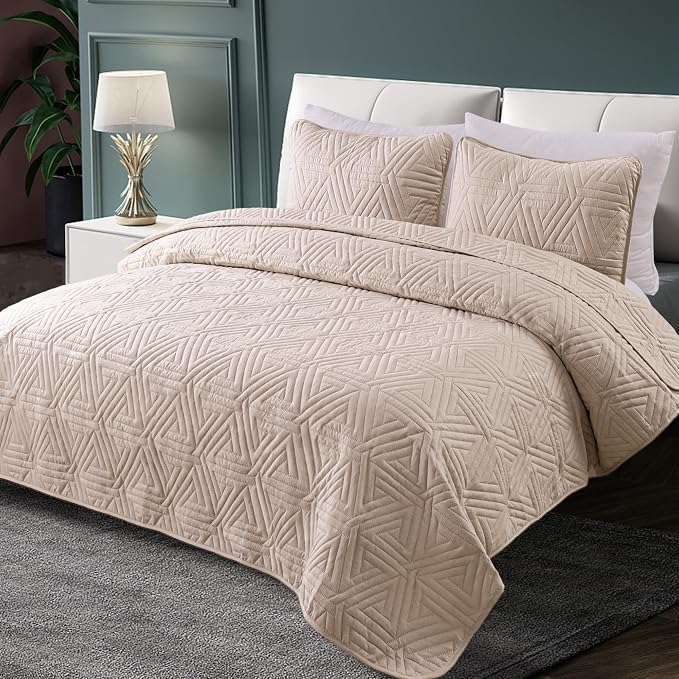 Whale Flotilla Soft Geometric Queen Quilt Set - Image 2
