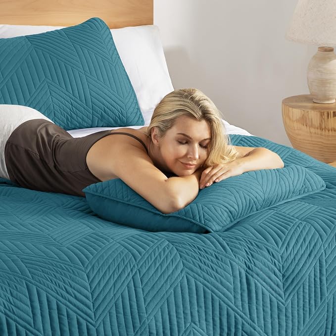 Exclusivo Mezcla Ultrasonic Full Queen Quilt Bedding Set, Teal | Lightweight - Image 4