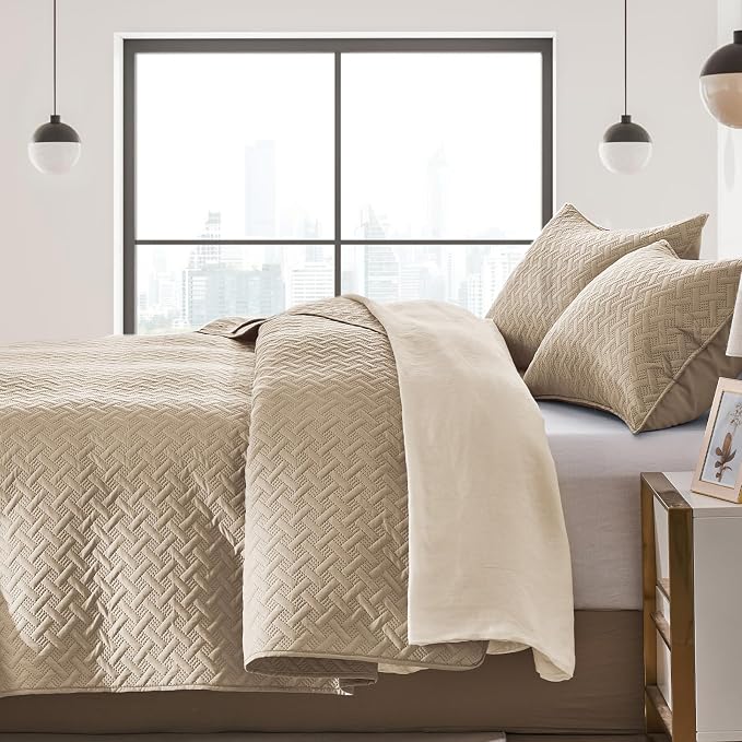 FLYMME Beige Twin Quilt Bedding Set Thin Lightweight Bedspreads, Modern Style - Image 3