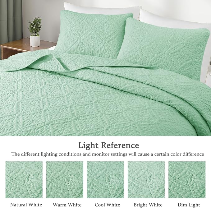Exclusivo Mezcla California King Quilt Set, Sage Green | Lightweight Soft - Image 3