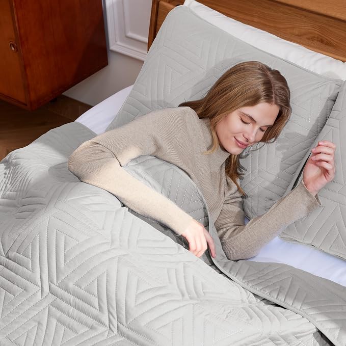 Whale Flotilla Soft Geometric King Quilt Set - Image 6