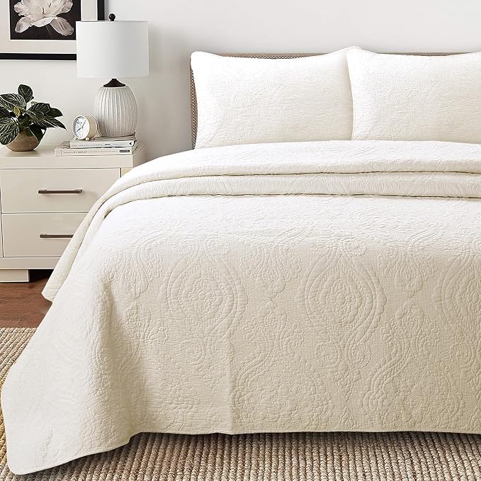 Cozy Line Home Fashions Ivory Cotton Quilt Set – 3-Piece Quilted Damask by CozyLineHomeFashions