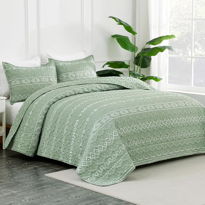 Sage Green Quilts Queen Size - Image 2