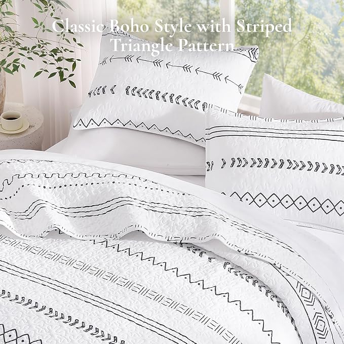 White Oversized Super King Quilt Set, 3 Pieces Striped Bedspread | Boho Soft - Image 4