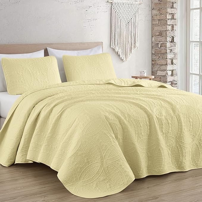 Chezmoi Collection Austin King Oversized Bedspread Set, 3-Piece Pinsonic by ChezmoiCollection