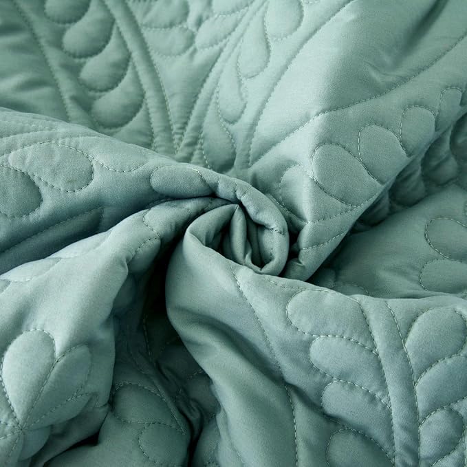 Cmfshape Oversize King Bedspread 114"x102", 3 Pieces California King Size Quilt - Image 8