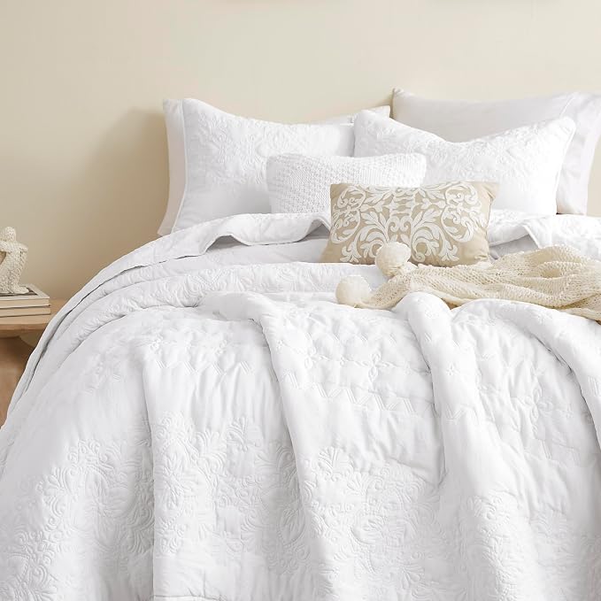 B2EVER Boho White Quilt King Size Bedding Sets - Image 3