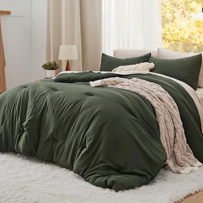 Bedsure Oversized King Comforter Set, Dark Green Soft Prewashed Bedding - Image 2