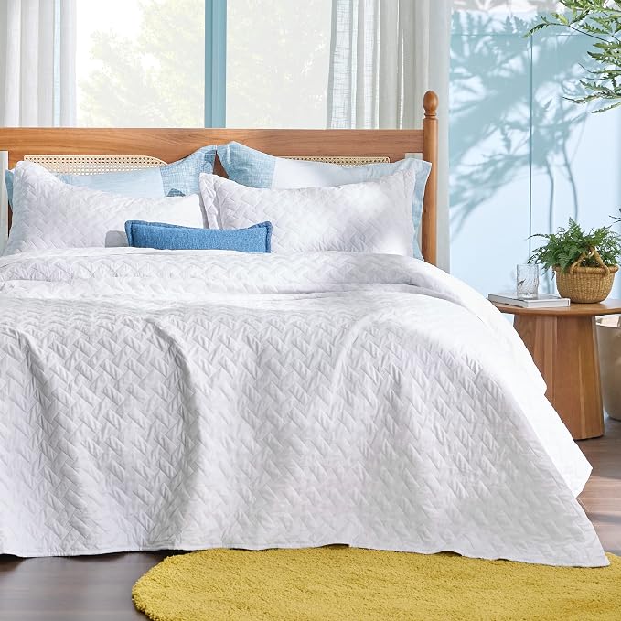 Bedsure California King Quilt, Lightweight Comforter Set, Basket Weave - Image 8