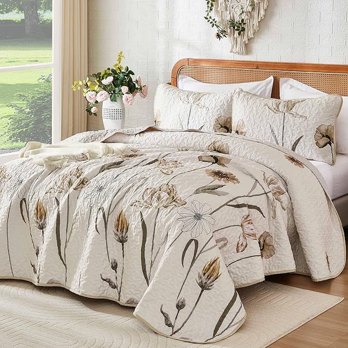 WONGS BEDDING Queen Floral Quilt Set, Reversible Brown Vintage Coverlet | Soft - Image 2