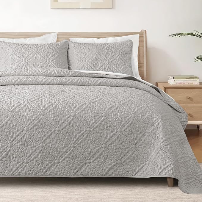 Exclusivo Mezcla Full Queen Quilt Set, Light Grey | Lightweight Soft Bedspreads by ExclusivoMezcla