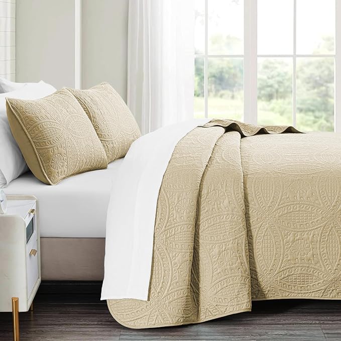 akkialla 118"x106" Beige California King Quilt Set, Oversized Floor-Length - Image 4