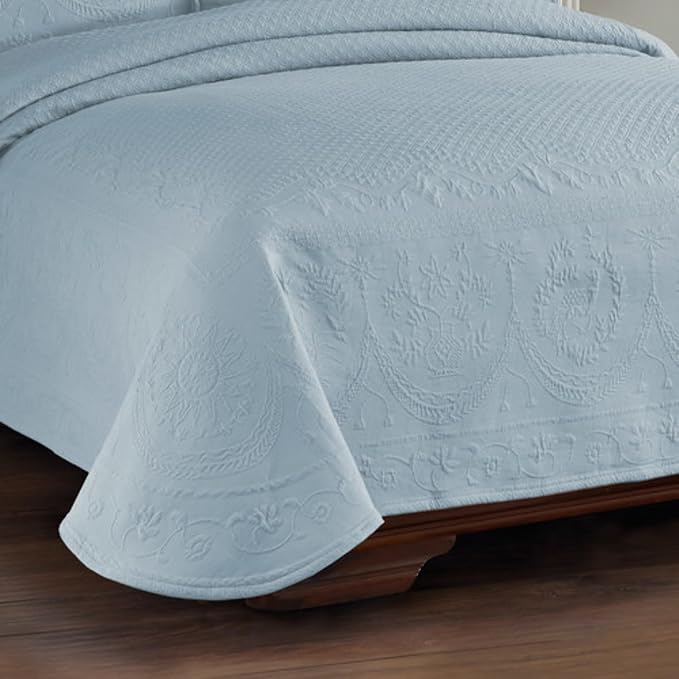 King Charles Modern Farmhouse Floral Matelasse Coverlet, 100% Cotton Breathable - Image 5