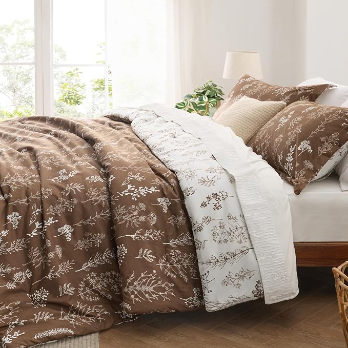 Bedsure Dark Brown King Comforter Set - Image 4