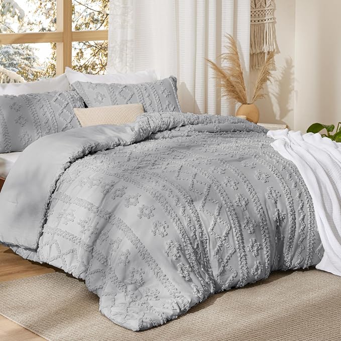 Bedsure Tufted Boho Comforter Set Queen Size - Image 2