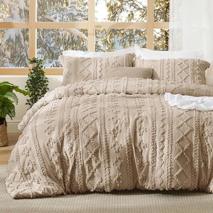 Bedsure Tufted Boho Comforter Set California King Size by Unknown