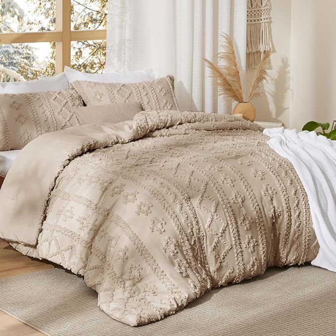 Bedsure Tufted Boho Comforter Set California King Size - Image 2