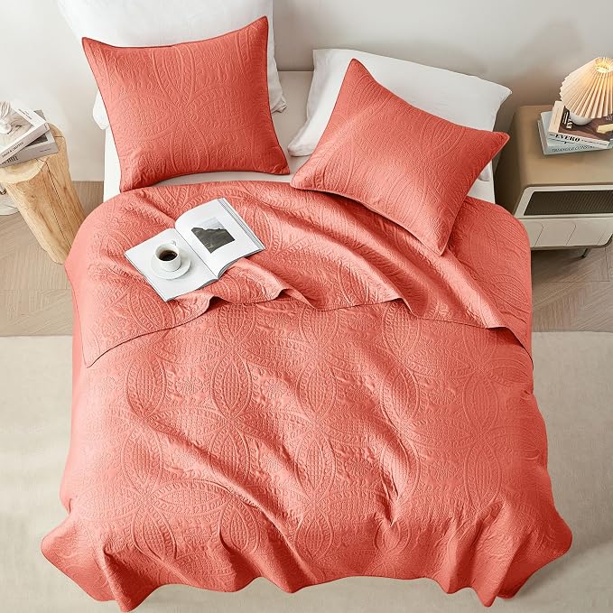 akkialla Mocha Coral Twin Quilt Set, Ultrasonic Lightweight Bedspread Coverlet - Image 3