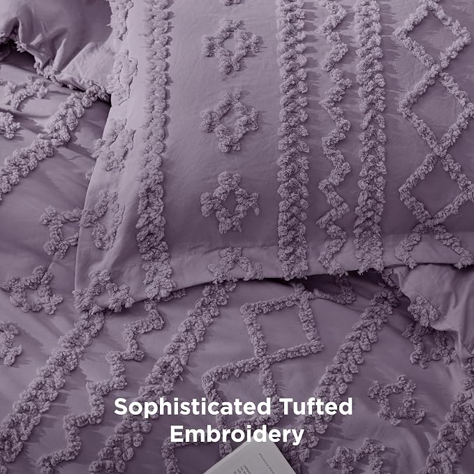 Bedsure Tufted Boho Comforter Set Queen Size - Image 4