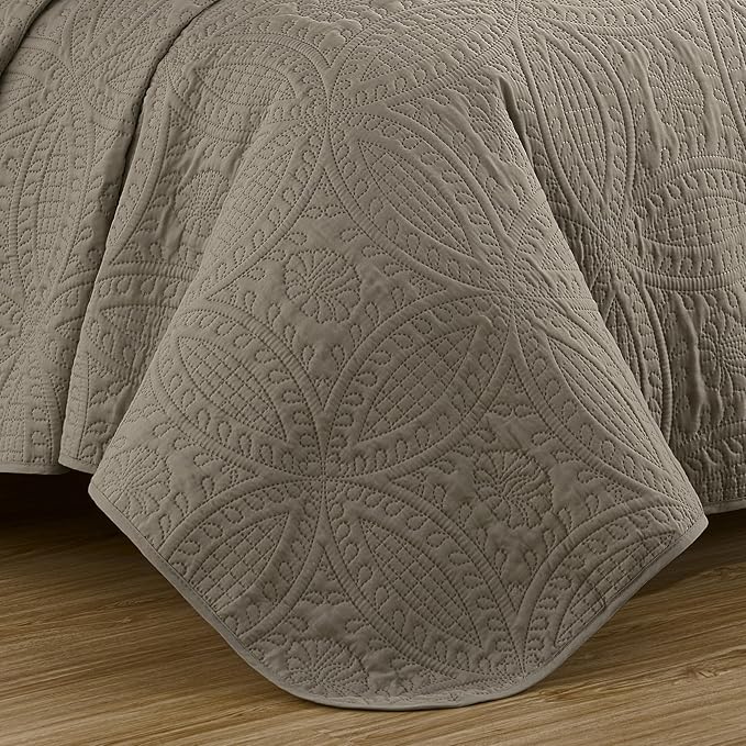 Chezmoi Collection Austin 3-piece Oversized Bedspread Coverlet Set - Image 6