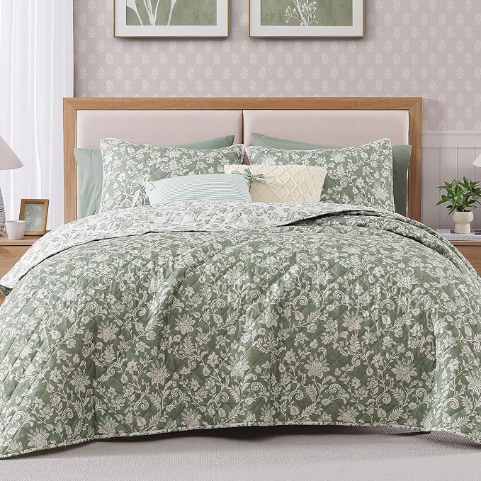 King Quilt Set-3 Pieces Soft Bedding Floral Reversible Coverlet | All Seasons - Image 7