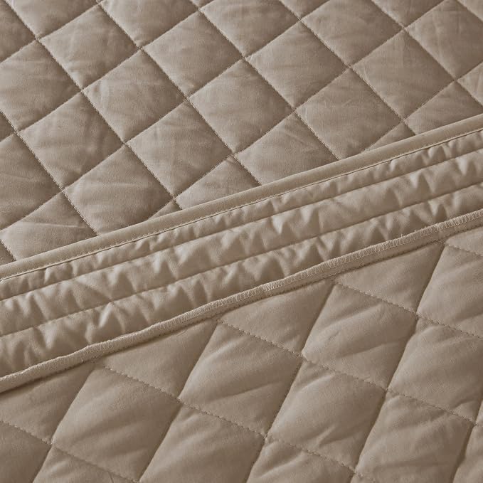 Madison Park Cotton Traditional Diamond Quilted Khaki King Quilt Set, Machine - Image 6