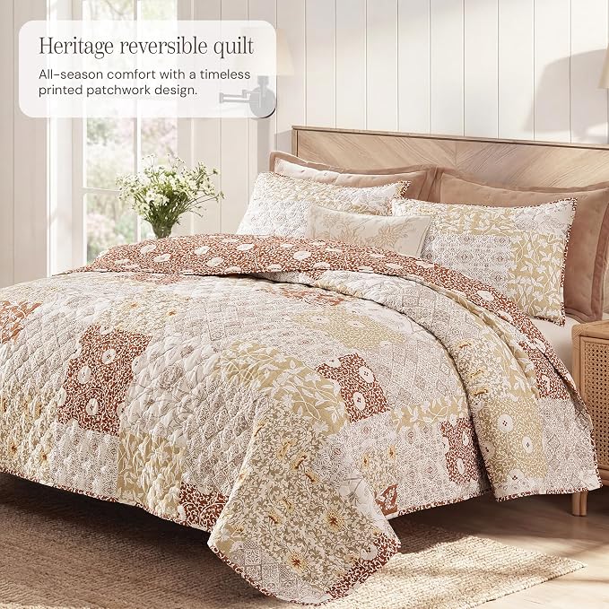 King Quilt Set-3 Pieces Soft Bedding Lightweight Floral Patchwork Coverlet | - Image 2