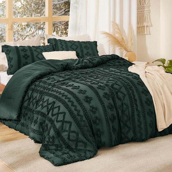 Bedsure Tufted Boho Comforter Set Queen Size - Image 2