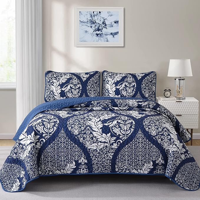 DJY Damask Queen Size Quilt Bedding Set, All Season by HOME