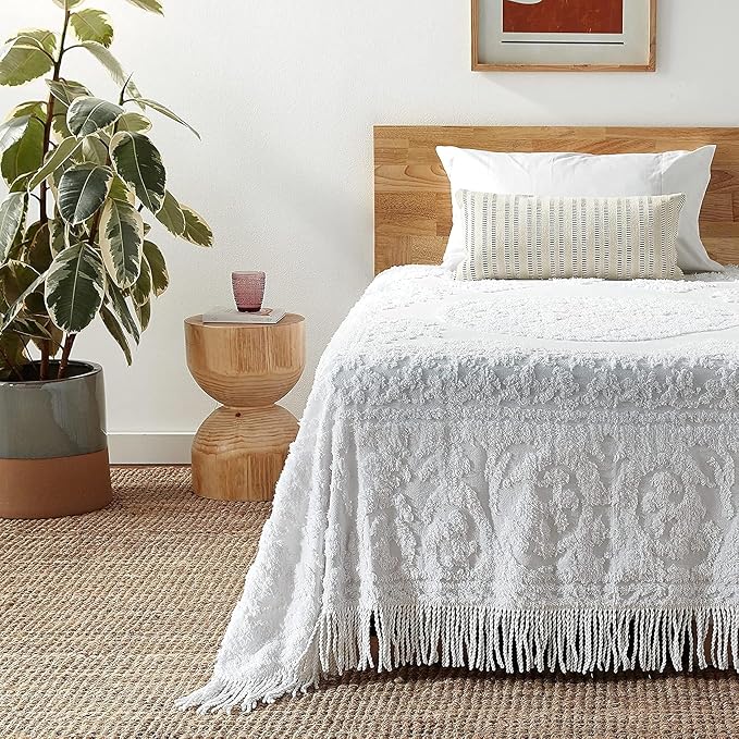 Beatrice Home Fashions Medallion Queen Cotton Chenille Bedspread, cozy plush - Image 4