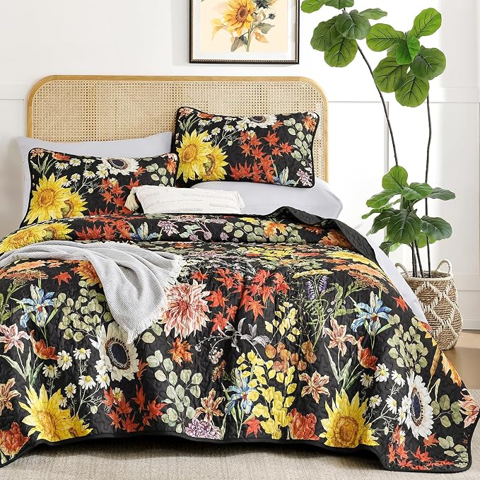 Yiran California King Quilt Black, Sunflower Floral Bedspreads Bedding Set | 3 by Yiran