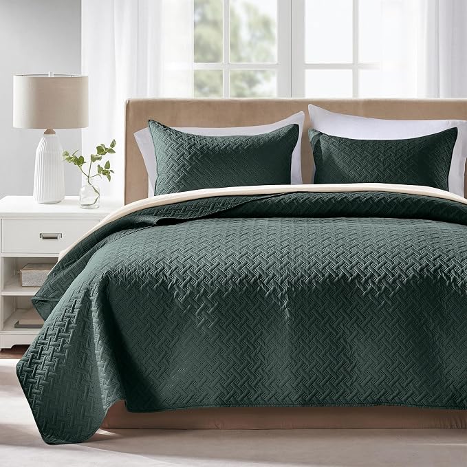 FLYMME Quilts Queen Size, Lightweight Forest Green Bedspreads, Basket Weave by FLYMME