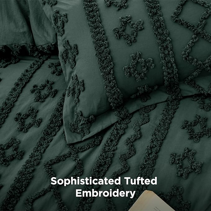 Bedsure Tufted Boho Comforter Set Queen Size - Image 5