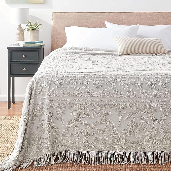 Beatrice Home Fashions Medallion Queen Cotton Chenille Bedspread, cozy plush - Image 4
