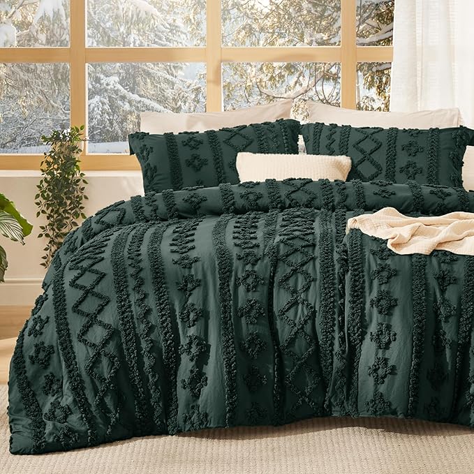 Bedsure Tufted Boho Comforter Set Queen Size by Unknown