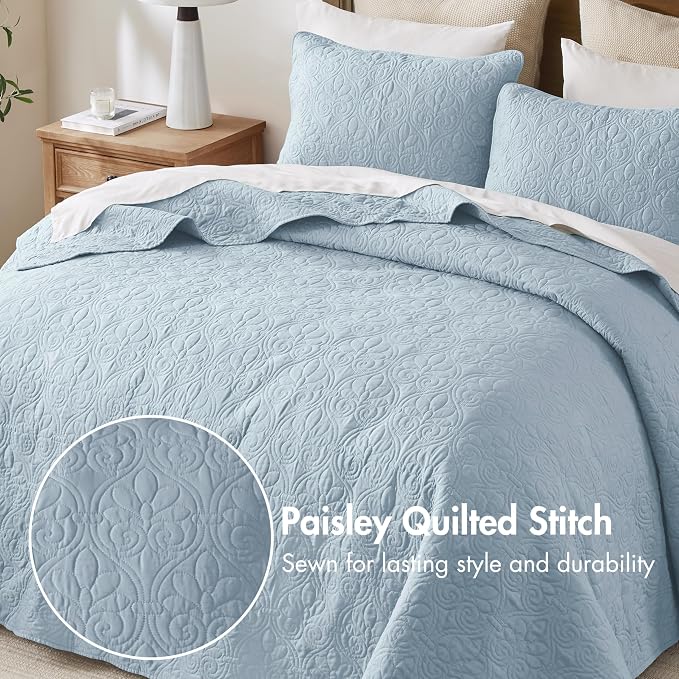 Madison Park King Quilt Bedding Set, Cottage-Inspired Damask, Classic Stitch - Image 3