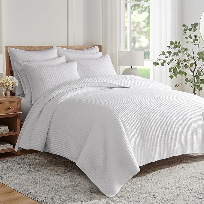 Levtex Home Cross Stitch Reversible King/Cal King Quilt Set and 2 Pillow Shams by LevtexHome